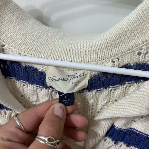 Universal Thread V-Neck Sweater - Picture 2 of 3